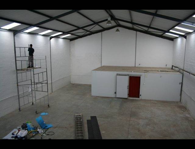 370M² FACTORY TO LET IN KILLARNEY GARDENS